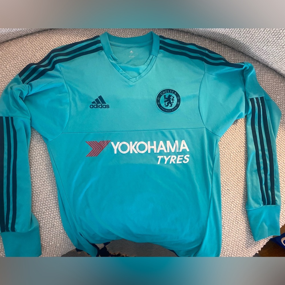 Rare - 2015/16 Chelsea Jersey - Long Sleeve - Men’s Small